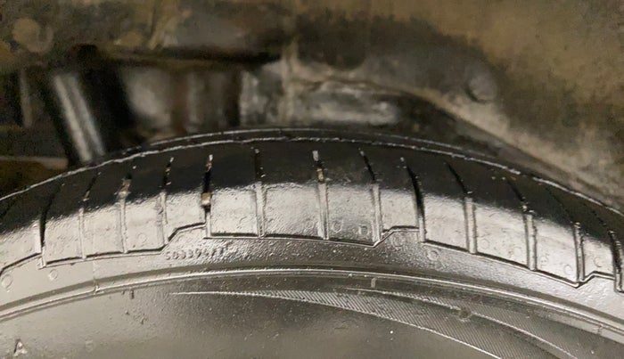 2012 Maruti Wagon R 1.0 LXI, Petrol, Manual, 50,194 km, Right Rear Tyre Tread