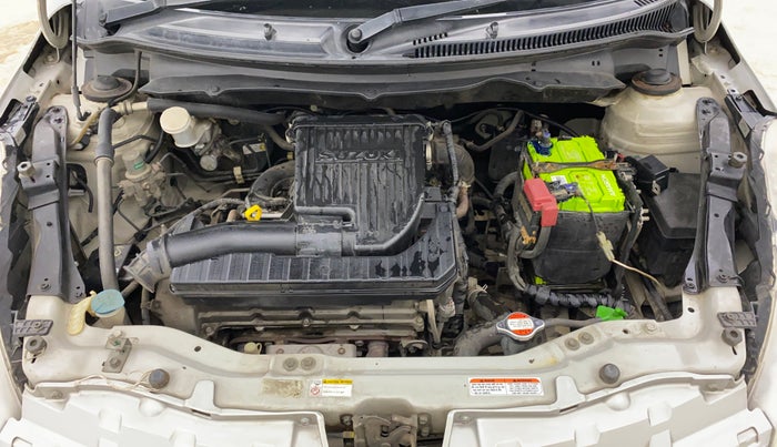 2014 Maruti Swift Dzire VXI, Petrol, Manual, 1,07,296 km, Engine View