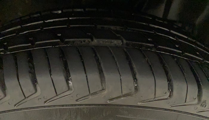 2021 Maruti New Wagon-R LXI CNG (O) 1.0, CNG, Manual, 39,613 km, Left Rear Tyre Tread