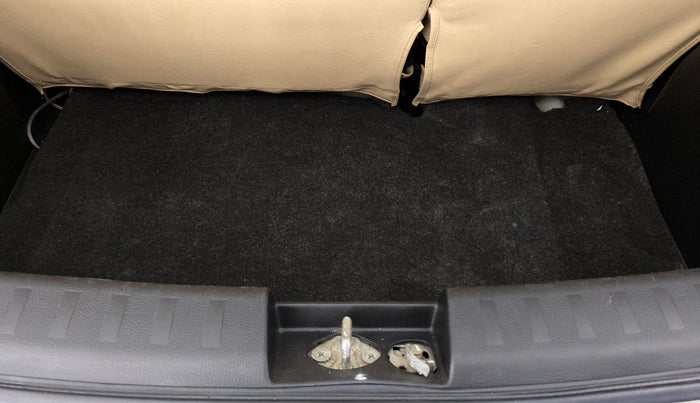 2017 Maruti Swift VXI D, Petrol, Manual, 54,792 km, Boot Inside