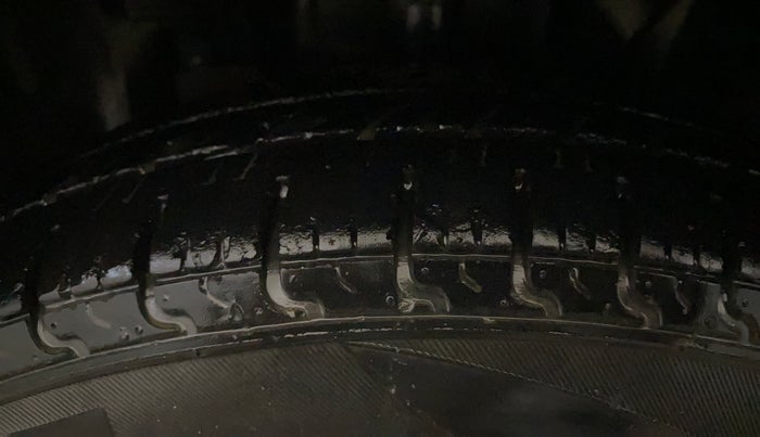 2018 Datsun Redi Go T (O), Petrol, Manual, 42,162 km, Left Front Tyre Tread