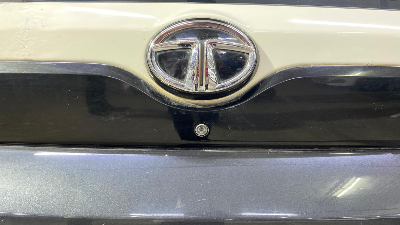 2018 Tata NEXON XZ PLUS DIESEL, Diesel, Manual, 73,987 km, Parking Camera