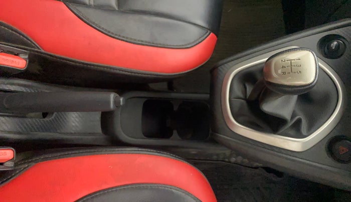 2019 Datsun Go T, Petrol, Manual, 35,849 km, Gear Lever