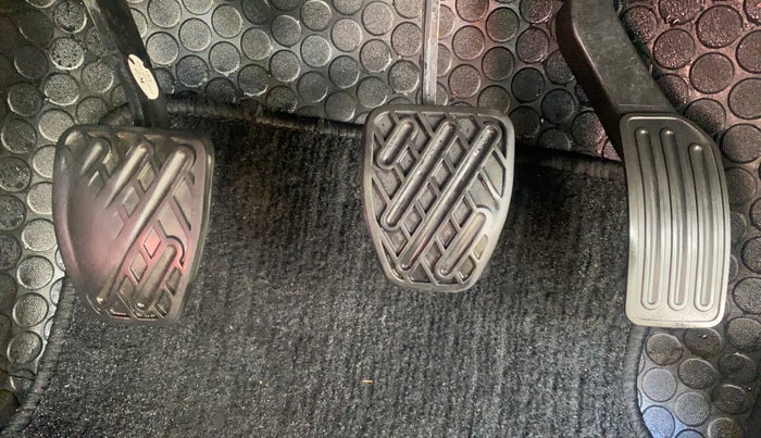 2019 Datsun Go T, Petrol, Manual, 35,849 km, Pedals