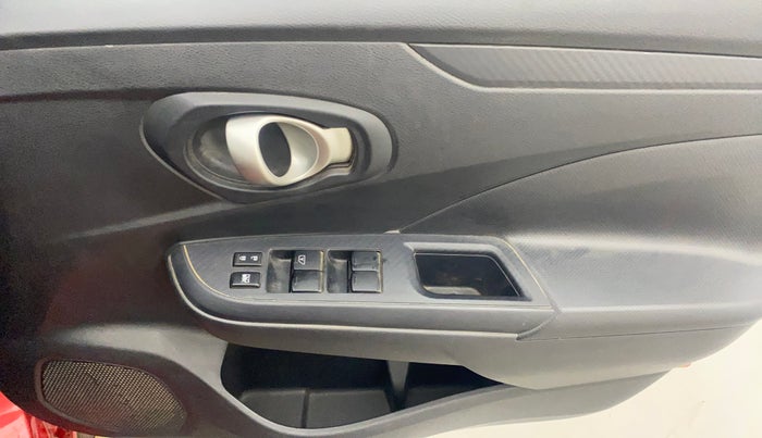 2019 Datsun Go T, Petrol, Manual, 35,849 km, Driver Side Door Panels Control