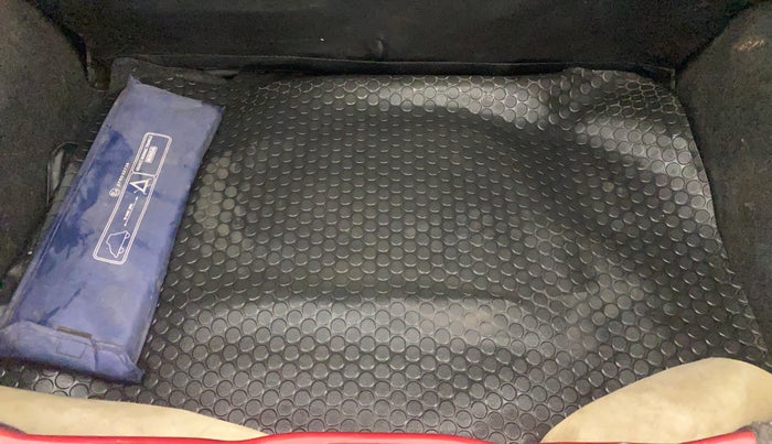 2019 Datsun Go T, Petrol, Manual, 35,849 km, Boot Inside