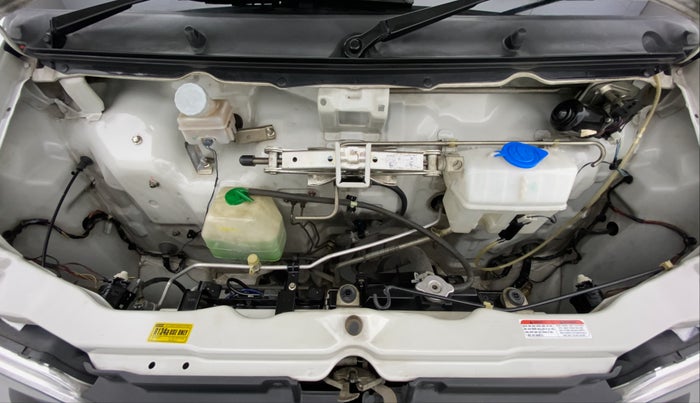 2016 Maruti Eeco 5 STR CNG WITH AC PLUSHTR, CNG, Manual, 60,713 km, Open Bonet