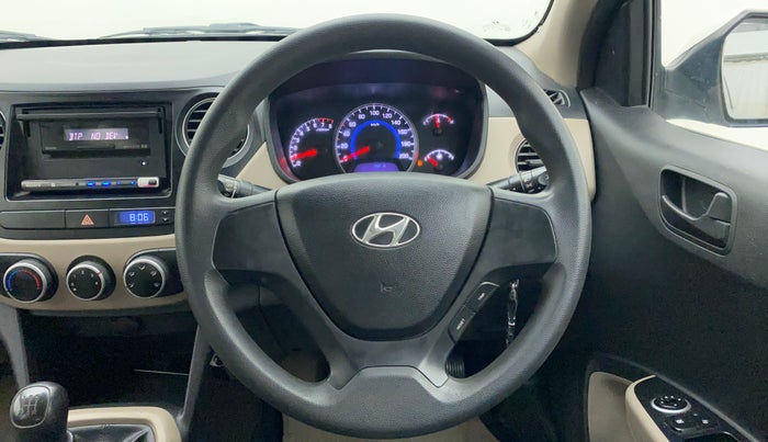 2015 Hyundai Grand i10 MAGNA 1.2 KAPPA VTVT, CNG, Manual, 44,909 km, Steering Wheel Close Up