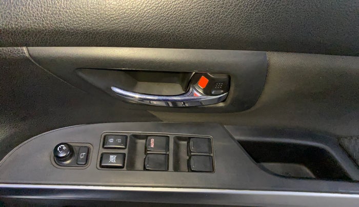 2020 Maruti S Cross ZETA 1.5, Petrol, Manual, 84,354 km, Driver Side Door Panels Control
