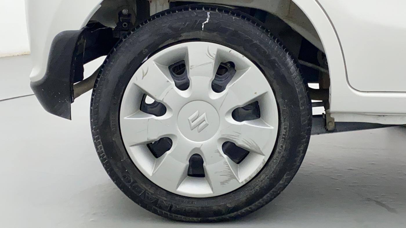 2017 Maruti Alto K10 VXI P, Petrol, Manual, 30,515 km, Right Rear Wheel