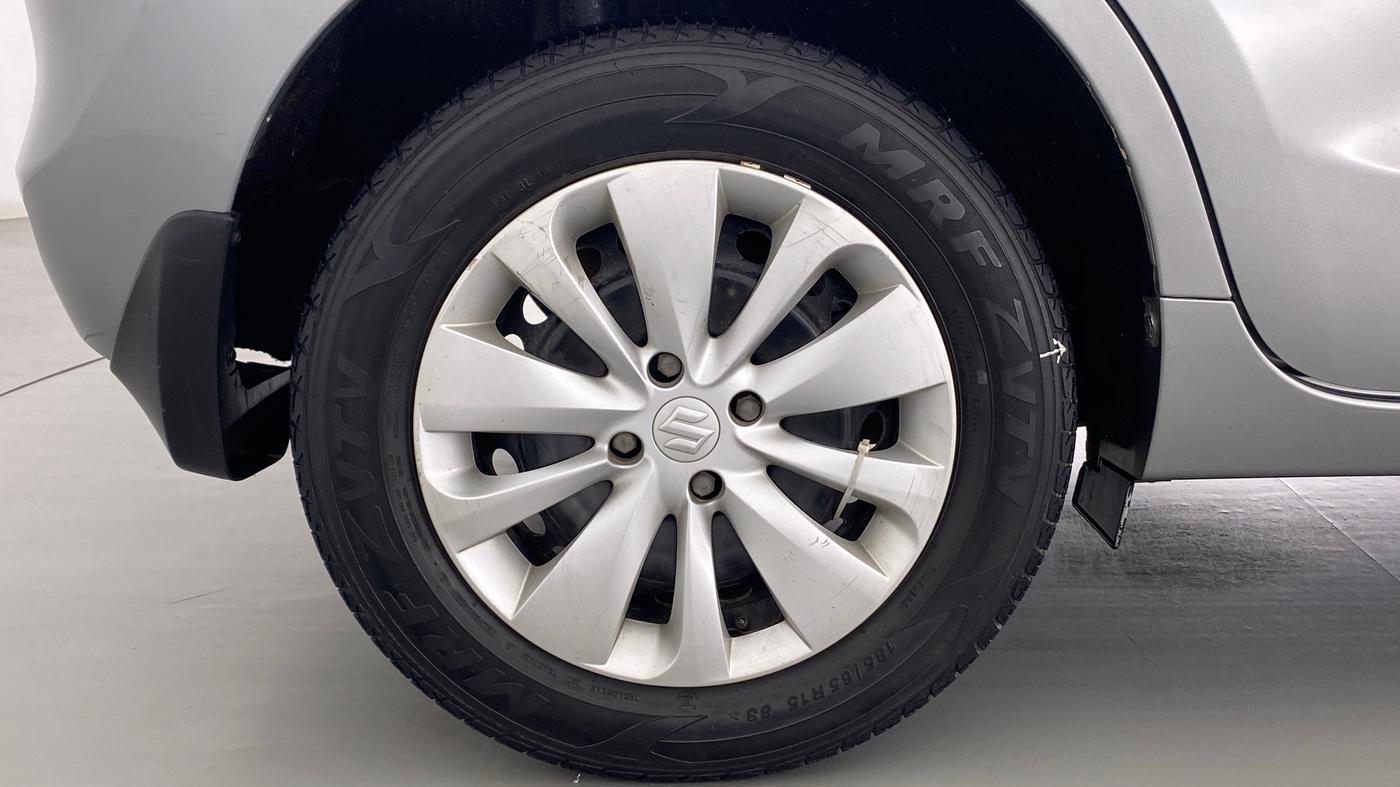2015 Maruti Baleno DELTA 1.2 K12, Petrol, Manual, 61,060 km, Right Rear Wheel