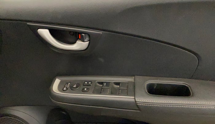 2017 Honda BR-V 1.5L I-VTEC VX, Petrol, Manual, 91,915 km, Driver Side Door Panels Control