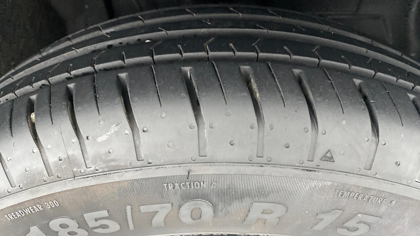 2021 Tata PUNCH PURE MT, Petrol, Manual, 3,294 km, Right Front Tyre Tread