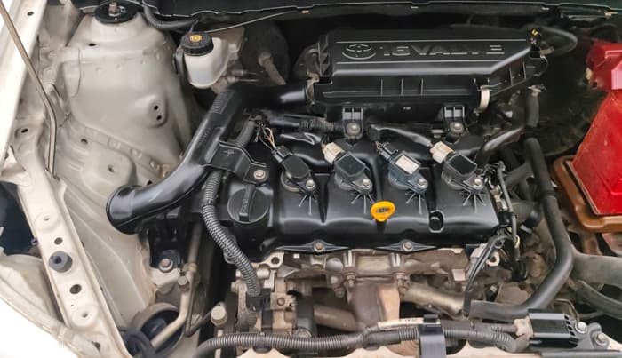 2015 Toyota Etios VX, CNG, Manual, 1,10,885 km, Engine View - Right
