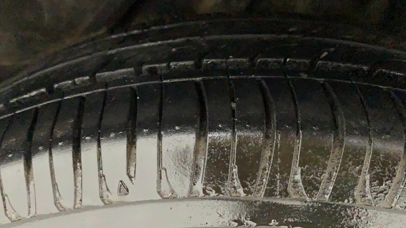 2016 Honda Amaze 1.2L I-VTEC S AT, Petrol, Automatic, 62,541 km, Left Rear Tyre Tread