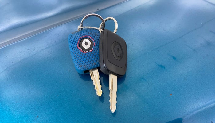 2021 Renault Kwid CLIMBER 1.0 AMT (O), Petrol, Automatic, 15,470 km, Key Close Up