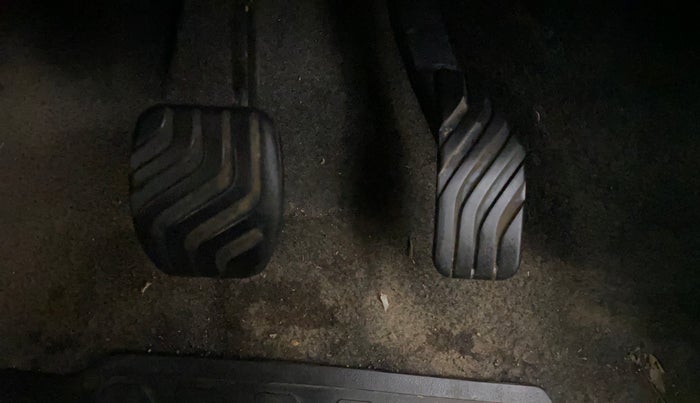 2021 Renault Kwid CLIMBER 1.0 AMT (O), Petrol, Automatic, 15,470 km, Pedals