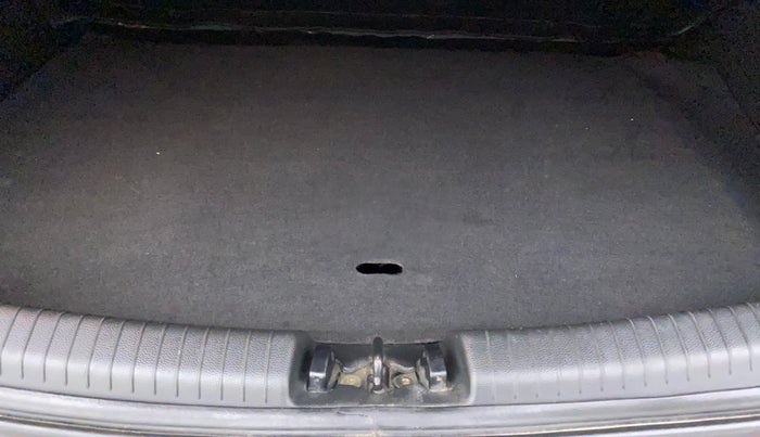 2019 Hyundai Grand i10 ASTA 1.2 KAPPA VTVT, Petrol, Manual, 59,024 km, Boot Inside