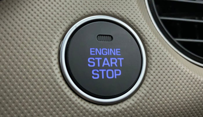 2013 Hyundai Grand i10 SPORTZ 1.1 CRDI, Diesel, Manual, 80,593 km, Keyless Start/ Stop Button