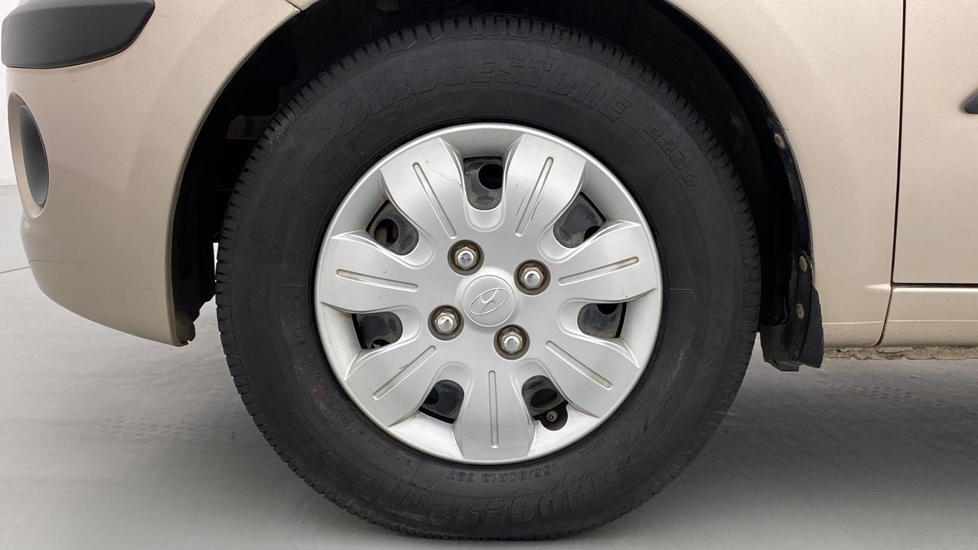 2010 Hyundai i10 MAGNA 1.2 KAPPA2, Petrol, Manual, 13,399 km, Left Front Wheel