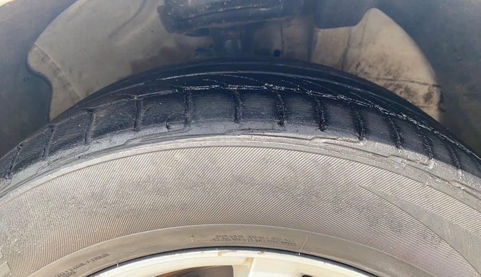 2017 Chevrolet Cruze LTZ, Diesel, Manual, 86,041 km, Right Front Tyre Tread