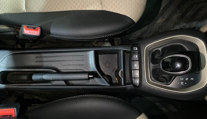 2019 Hyundai NEW SANTRO SPORTZ AMT, Petrol, Automatic, 85,261 km, Gear Lever