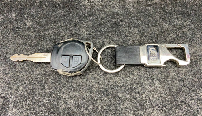 2009 Maruti Swift ZXI 1.3, Petrol, Manual, 78,279 km, Key Close Up