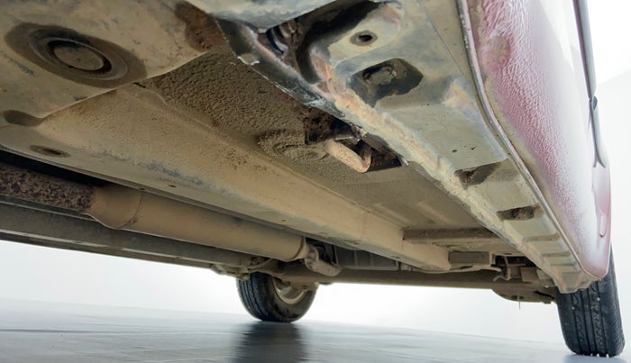 2009 Maruti Swift ZXI 1.3, Petrol, Manual, 78,279 km, Right Side Underbody