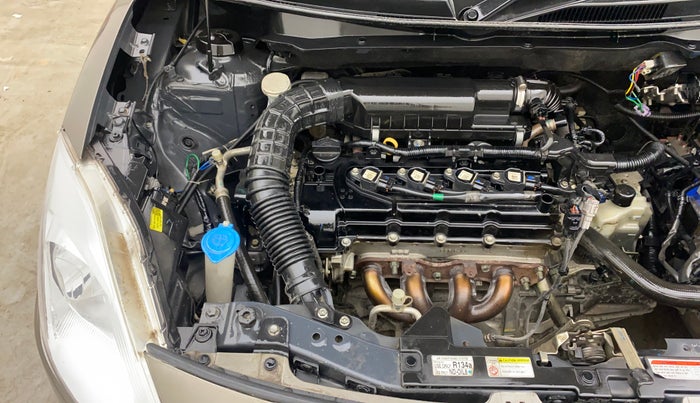 2020 Maruti Swift VXI AMT, Petrol, Automatic, 80,297 km, Engine View - Right