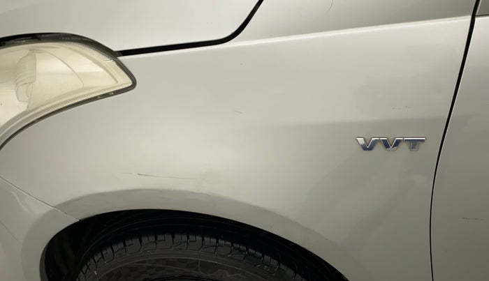 2012 Maruti Swift VXI, CNG, Manual, 86,899 km, Left fender - Slightly dented