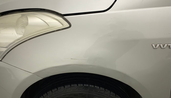 2012 Maruti Swift VXI, CNG, Manual, 86,899 km, Left fender - Slight discoloration