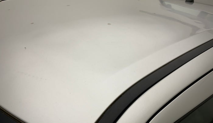 2012 Maruti Swift VXI, CNG, Manual, 86,899 km, Roof - Slightly dented