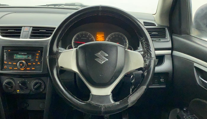 2012 Maruti Swift VXI, CNG, Manual, 86,899 km, Steering Wheel Close Up