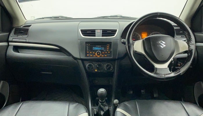2012 Maruti Swift VXI, CNG, Manual, 86,899 km, Dashboard