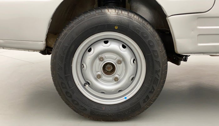 2016 Maruti OMNI E 8 STR, Petrol, Manual, 62,841 km, Left Front Wheel