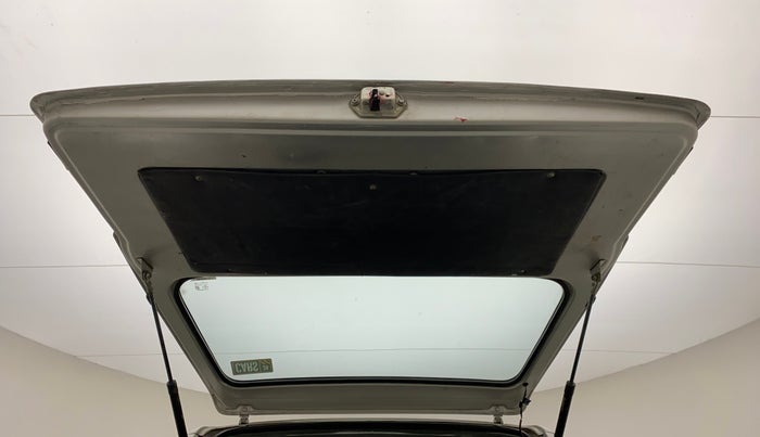 2016 Maruti OMNI E 8 STR, Petrol, Manual, 62,841 km, Boot Door Open