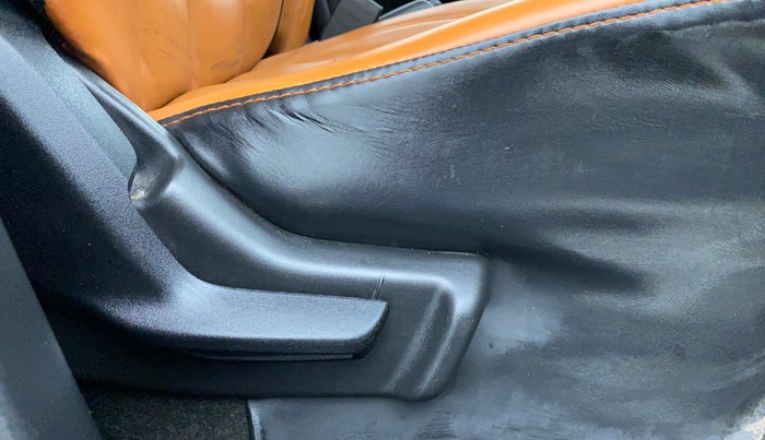 2021 Maruti IGNIS SIGMA 1.2, Petrol, Manual, 47,626 km, Driver Side Adjustment Panel