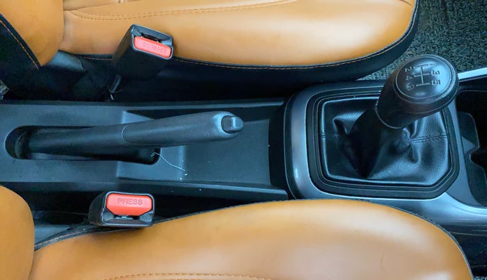 2021 Maruti IGNIS SIGMA 1.2, Petrol, Manual, 47,626 km, Gear Lever