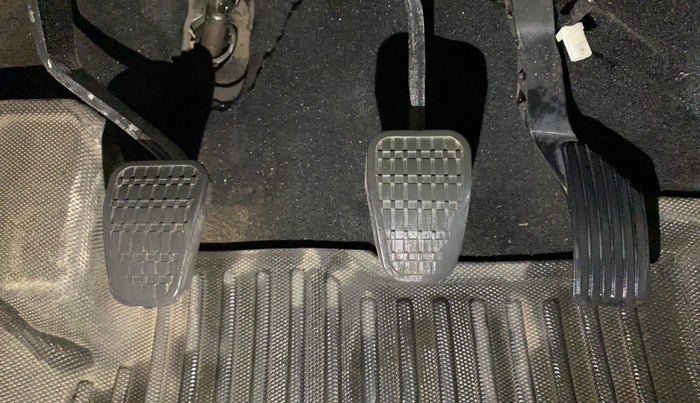 2022 Tata NEXON XZ PLUS (PREMIUM) PETROL, Petrol, Manual, 62,468 km, Pedals