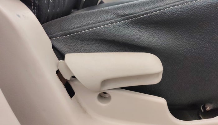 2019 Maruti Celerio ZXI AMT (O), Petrol, Automatic, 90,318 km, Driver Side Adjustment Panel