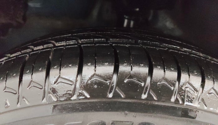 2019 Maruti Celerio ZXI AMT (O), Petrol, Automatic, 90,318 km, Left Front Tyre Tread