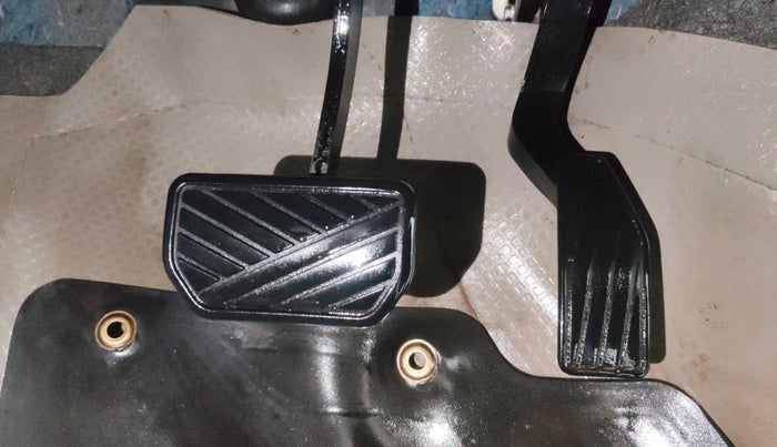 2019 Maruti Celerio ZXI AMT (O), Petrol, Automatic, 90,318 km, Pedals