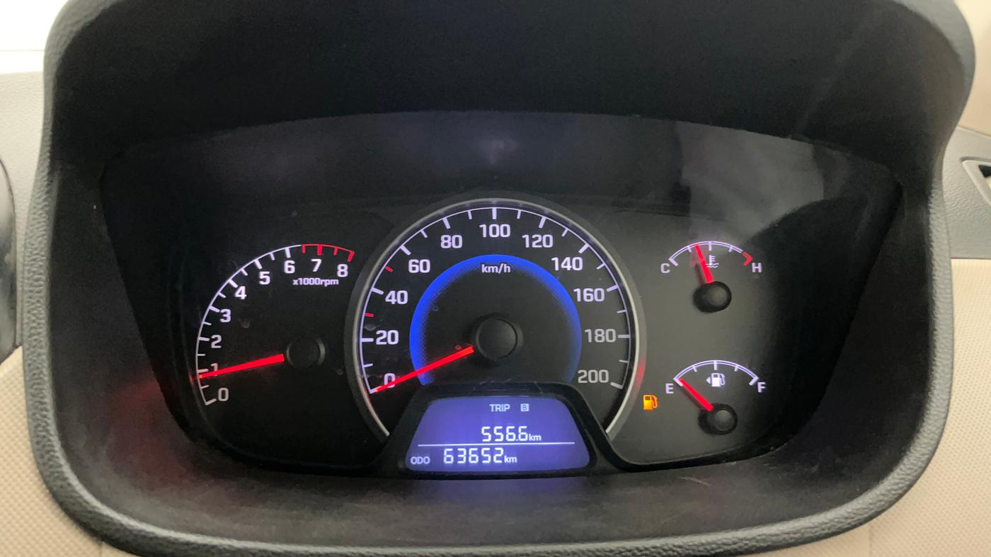 2015 Hyundai Grand i10 SPORTZ 1.2 KAPPA VTVT, Petrol, Manual, 2,000 km, Odometer Image