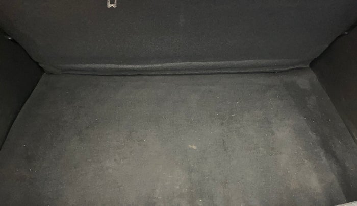 2015 Hyundai Grand i10 SPORTZ 1.2 KAPPA VTVT, Petrol, Manual, 63,626 km, Boot Inside