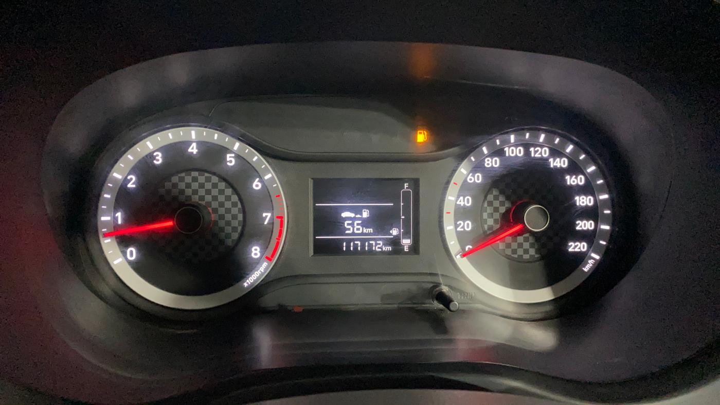 2020 Hyundai AURA E 1.2, Petrol, Manual, 1,17,154 km, Odometer Image