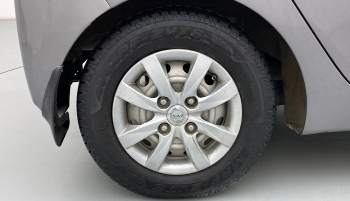 2014 Hyundai Eon D-LITE+, CNG, Manual, 40,187 km, Right Rear Wheel