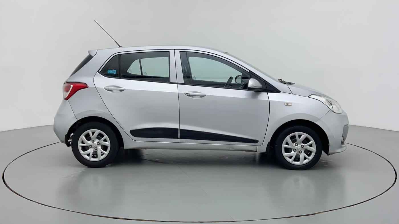 2017 Hyundai Grand i10 SPORTZ 1.2 KAPPA VTVT, Petrol, Manual, 92,995 km, Right Side View