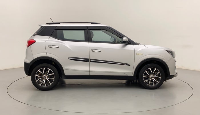 2021 Mahindra XUV300 W6 1.5 DIESEL, Diesel, Manual, 86,265 km, Right Side View