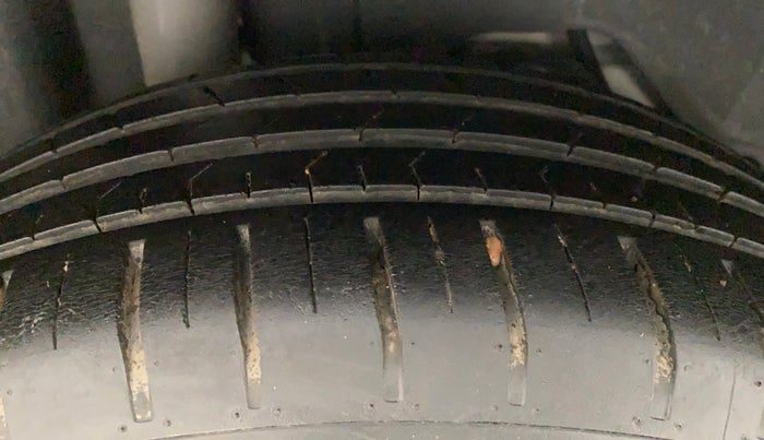 2020 Ford New Figo TITANIUM BLU 1.5 DIESEL, Diesel, Manual, 16,520 km, Right Rear Tyre Tread