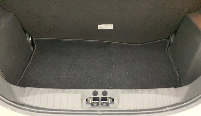 2020 Ford New Figo TITANIUM BLU 1.5 DIESEL, Diesel, Manual, 16,520 km, Boot Inside